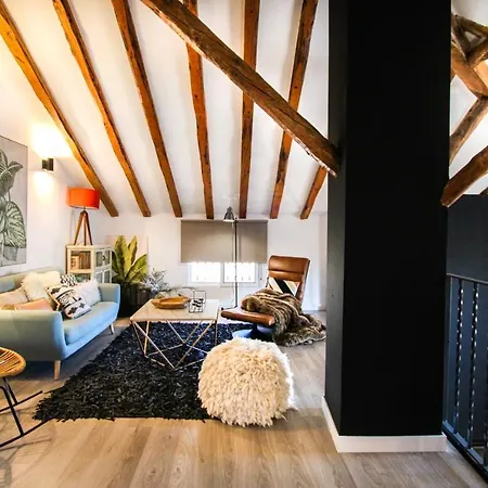 The Hamlet By Xuq Group *